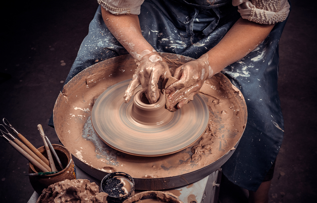 Keramik Dreje Ved Drejebaenk